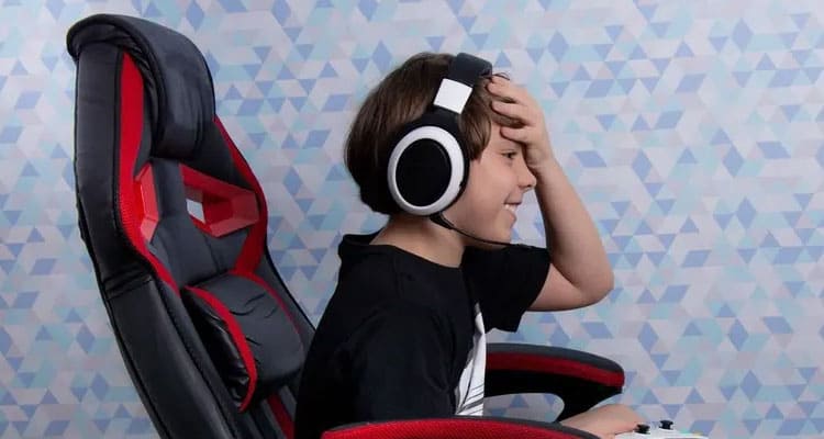 Original gaming chair boy full video